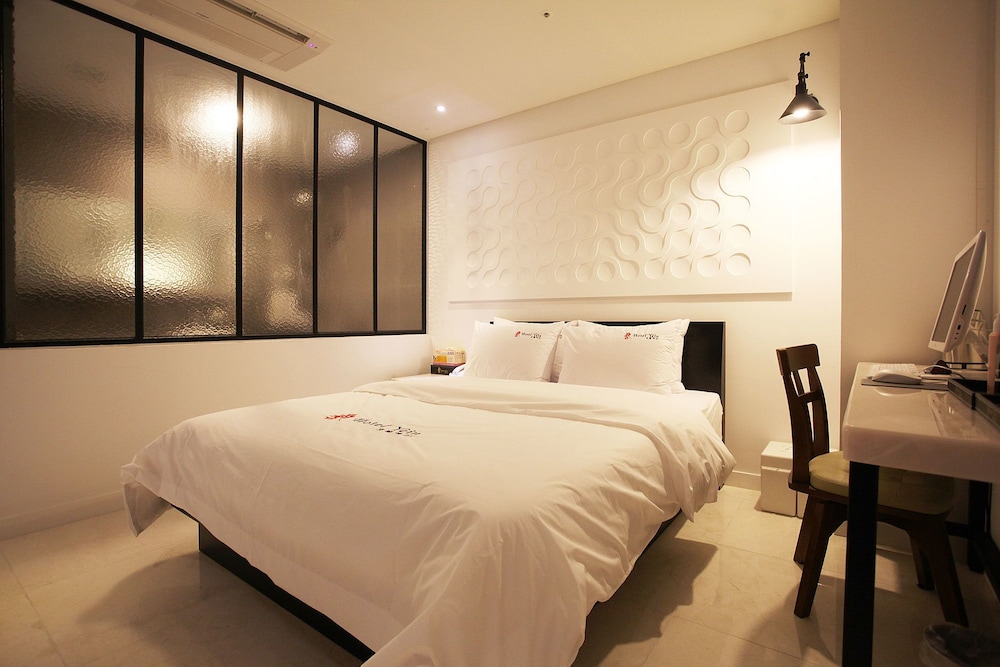 Standard Room photo 1