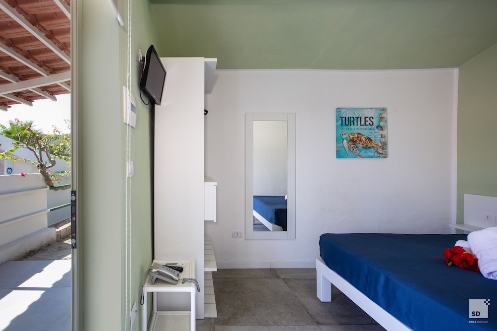 Single Room photo 2