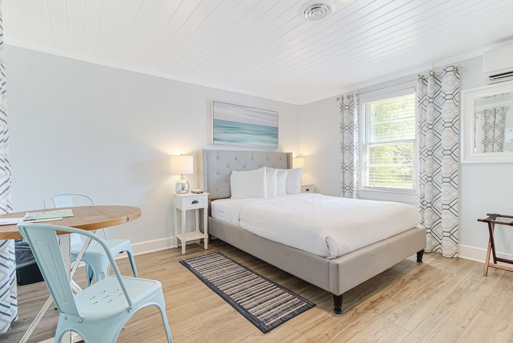 Room 4 photo 2
