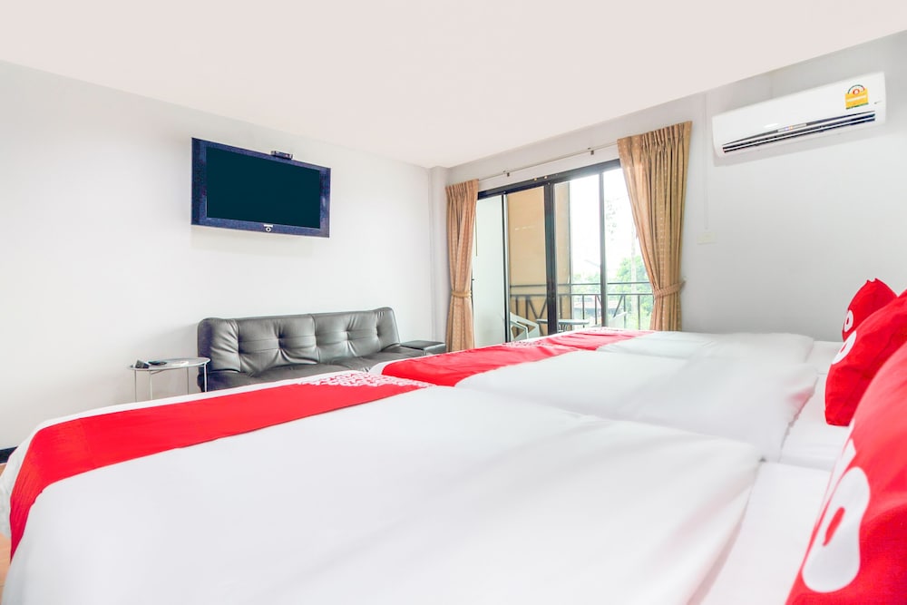 Deluxe Triple Room photo 2