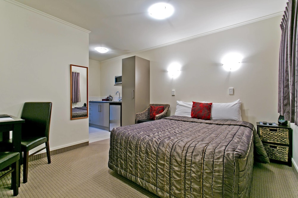 Classic Studio, Kitchen, Courtyard Area photo 1