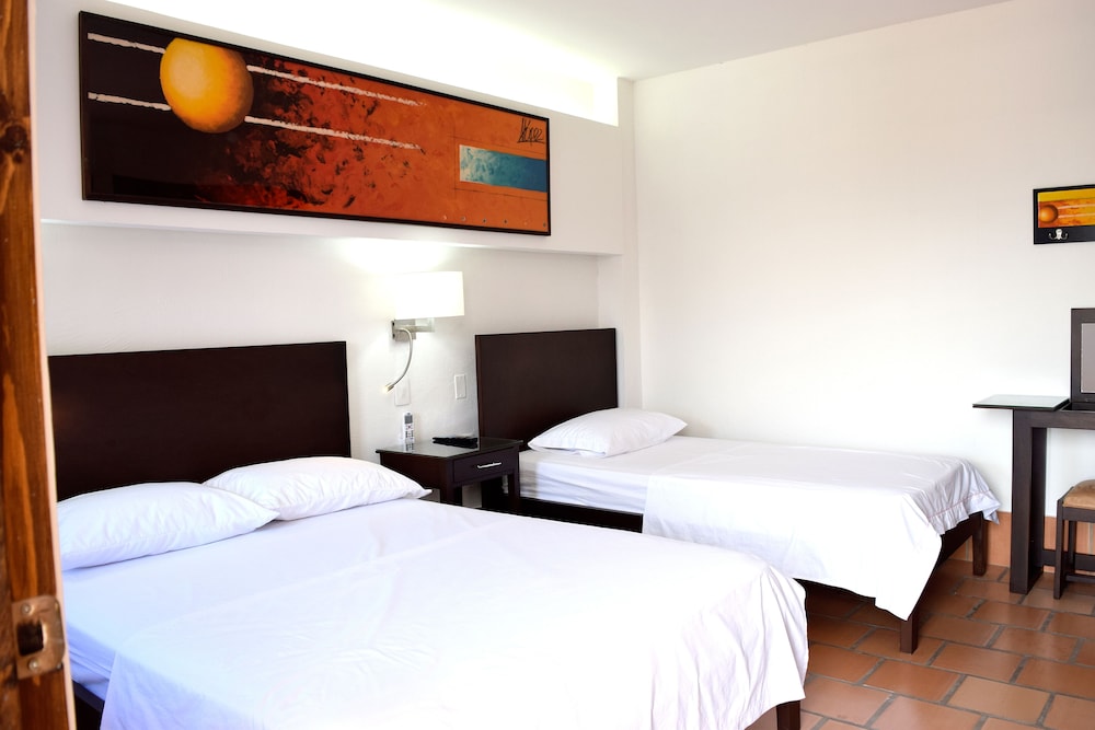 Triple Room (air conditioner) photo 1