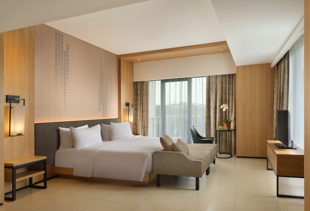 Premier Double Room, Lake View