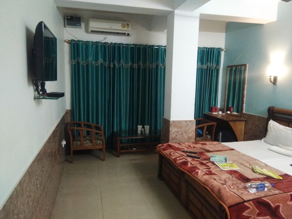 Deluxe Double Room photo 2