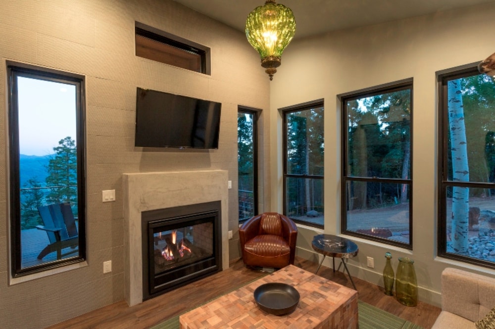 Condo, 3 Bedrooms, Non Smoking photo 3