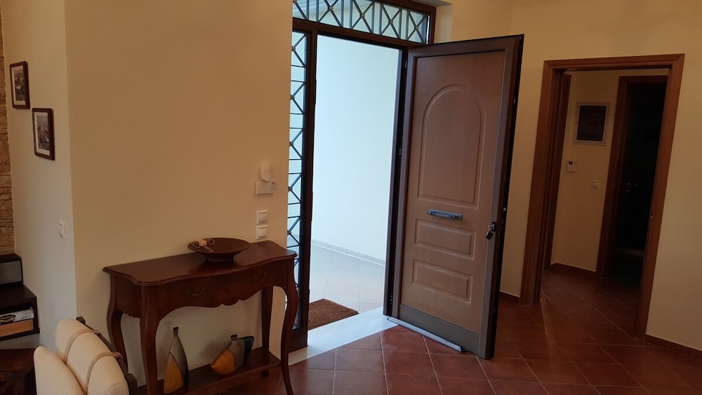 Villa Politimi at Aegina, Billede 5
