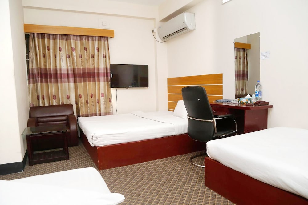 Family Triple Room