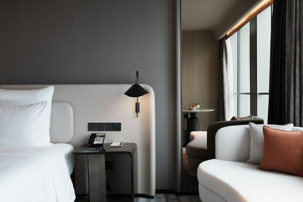 Executive Room, 1 King Bed photo 1