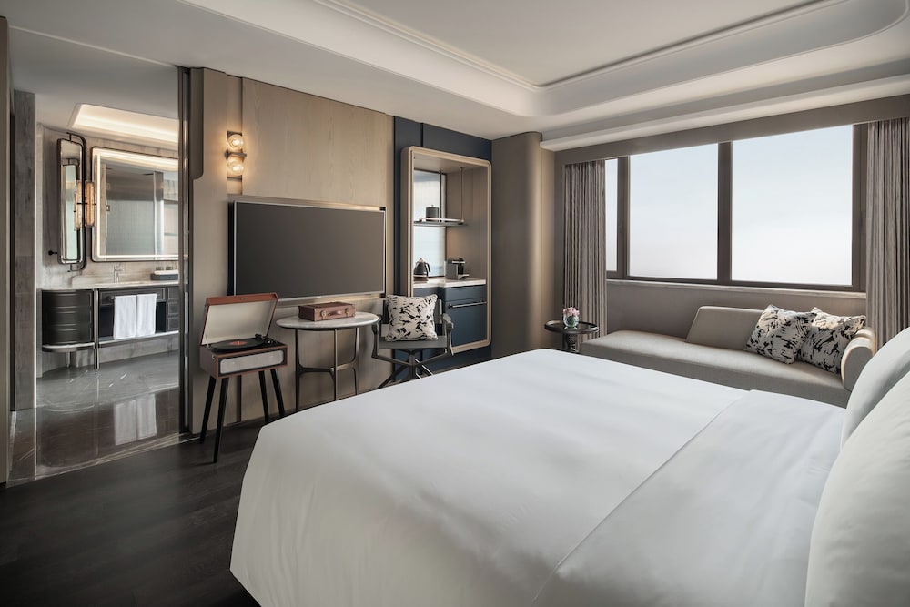 Standard Room, 1 King Bed (Windowless)