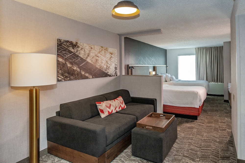 Suite, Multiple Beds - Photo 1