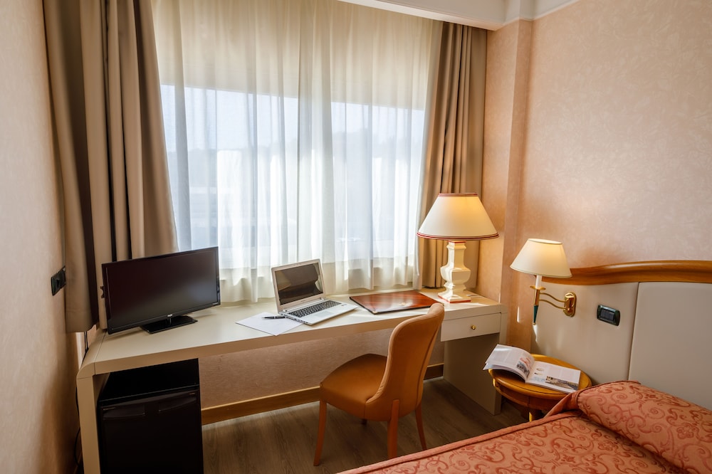 Classic Room - Photo 3