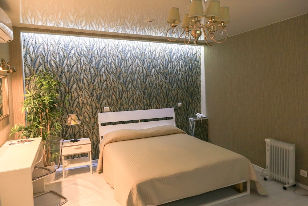 Junior Room