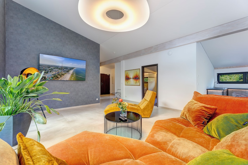 Exclusive Penthouse photo 2