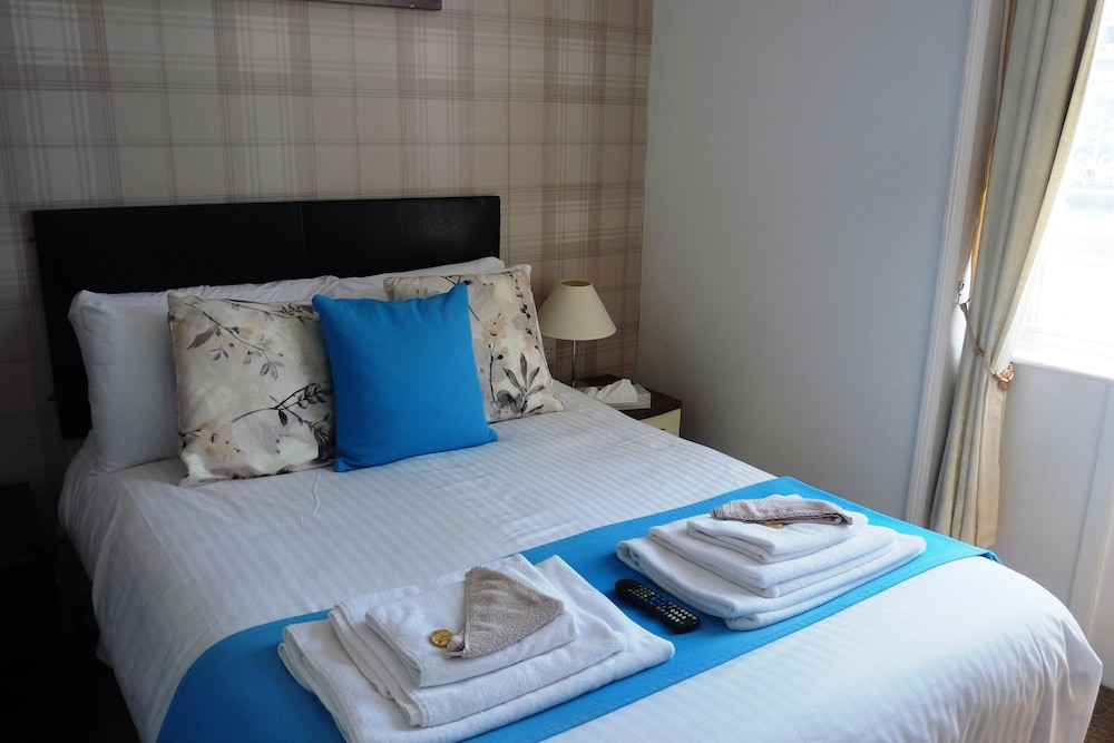 Double Room, Ensuite, Harbor View (Room2)