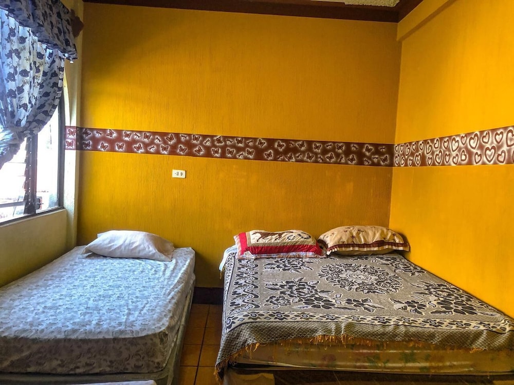 Classic Double or Twin Room, Patio, Beach View photo 2
