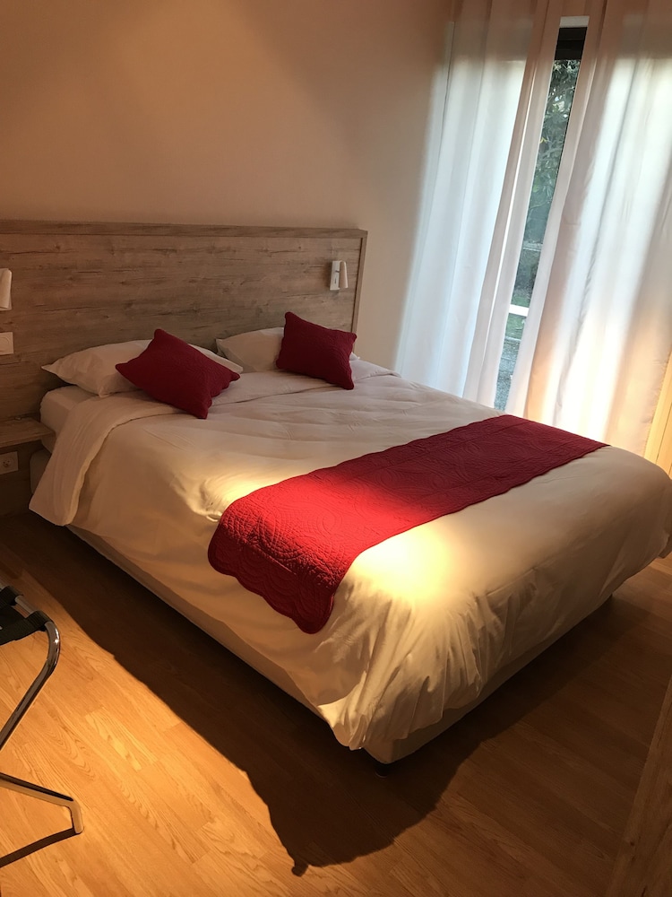 Comfort Double Room, 1 Queen Bed photo 2