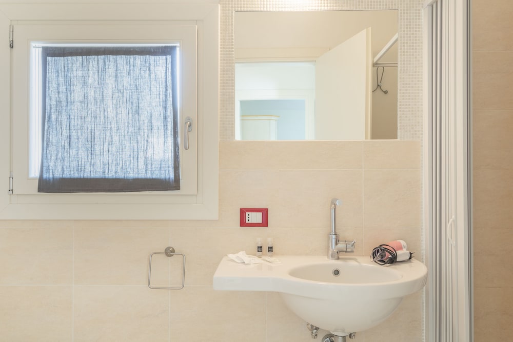 Apartment, 2 Bedrooms, Sea View photo 2