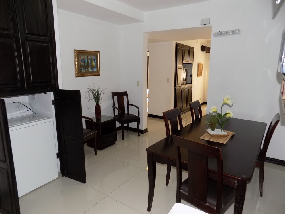 Family Apartment - Photo 2