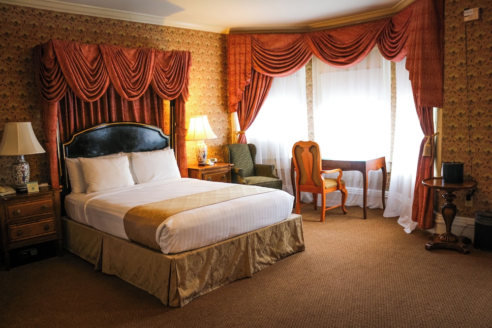 Premium Queen Room - Photo 2