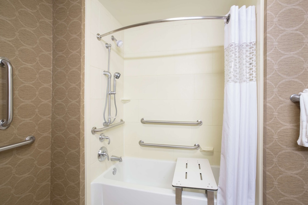 Hampton Inn & Suites by Hilton Mulvane at Kansas Star Casino, Photo 9