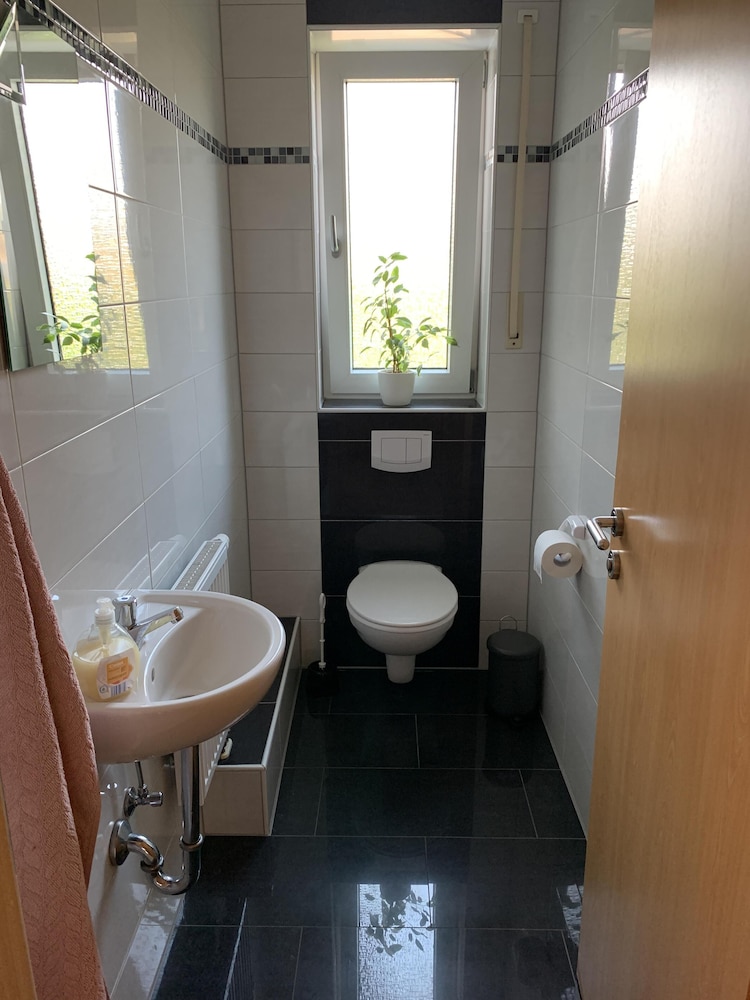Apartment, Private Bathroom (Apartment Wilhelm) photo 2