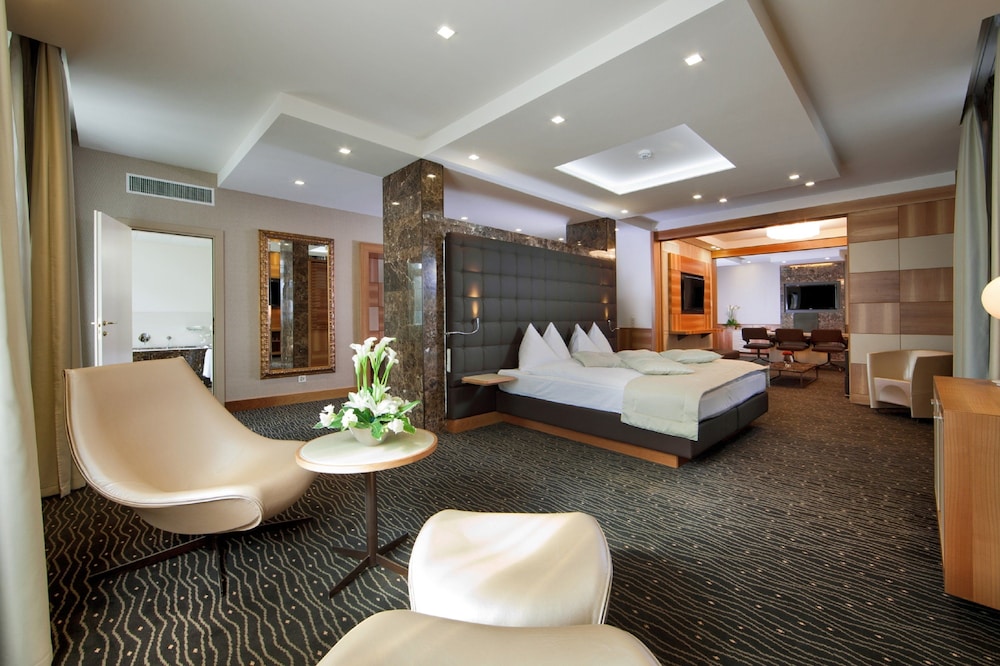 Presidential Suite, 1 Bedroom, Balcony