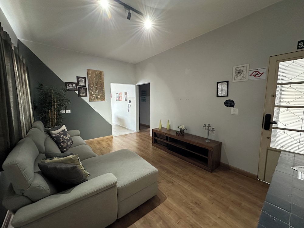 Basic Villa photo 1
