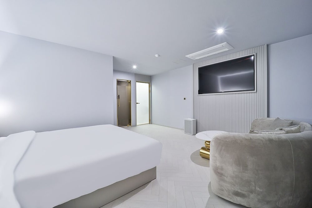 Premier Room (Ocean View) photo 2