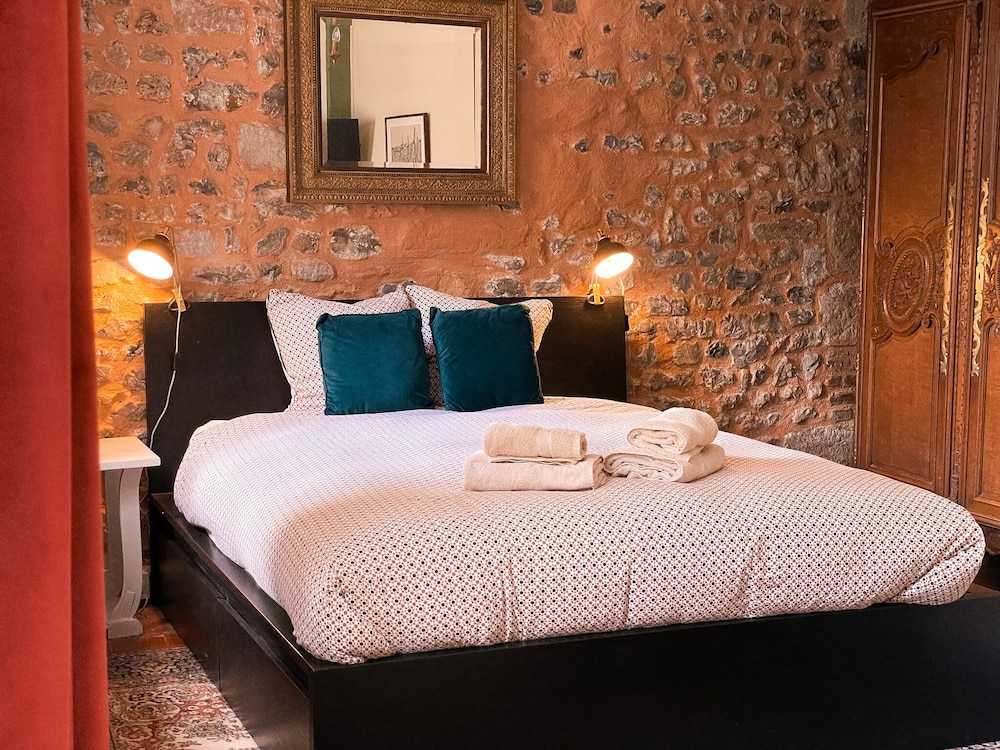 Superior Double Room, Ensuite, City View (Rdc)