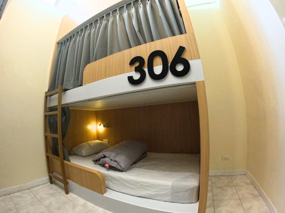 Mixed 4 beds Dormitory 4 photo 1