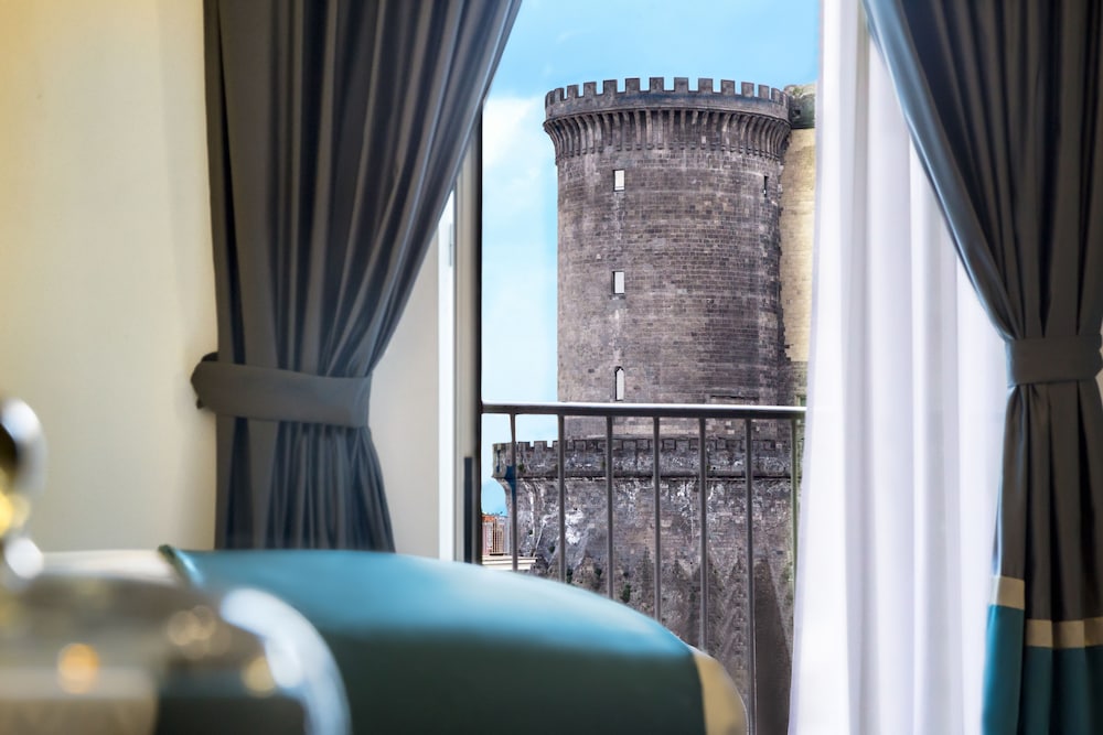 Junior Suite, City View photo 3