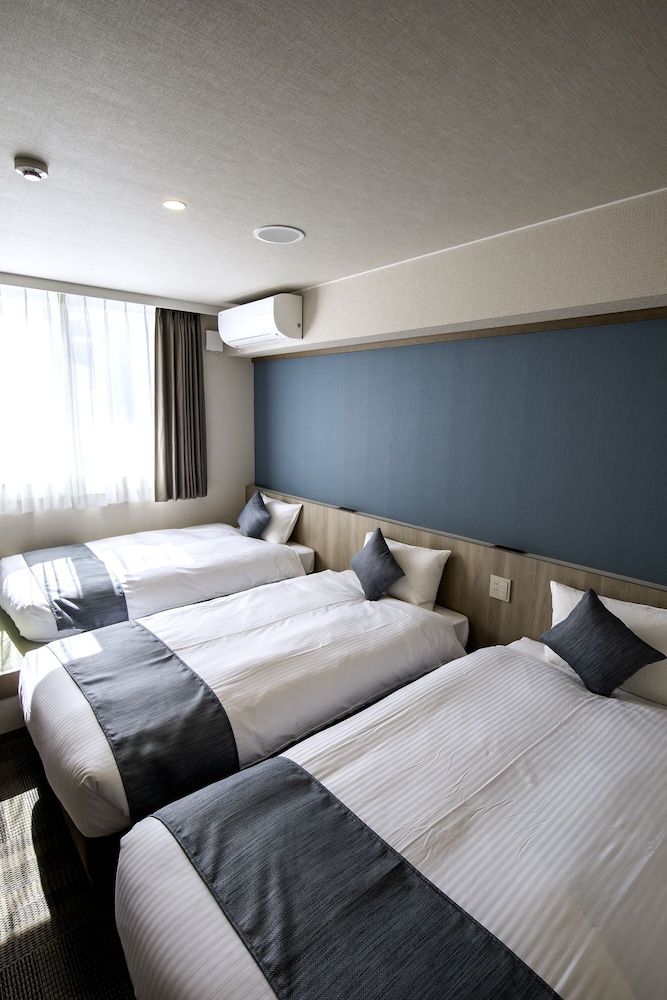 Triple Room - Photo 1