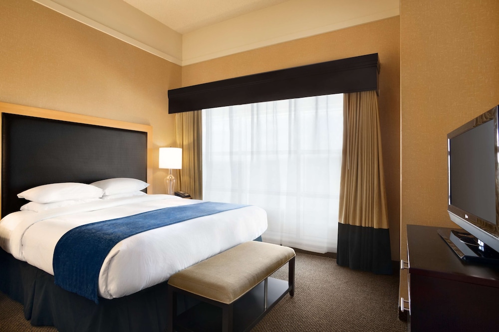 Suite, Multiple Beds, Non Smoking photo 3