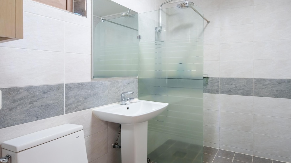 Basic Room, 1 Bedroom (1F 104, (Ondol/33.06m²)) - Photo 7