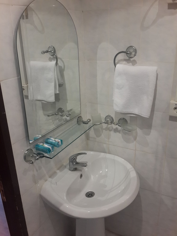 Standard Single Room photo 2