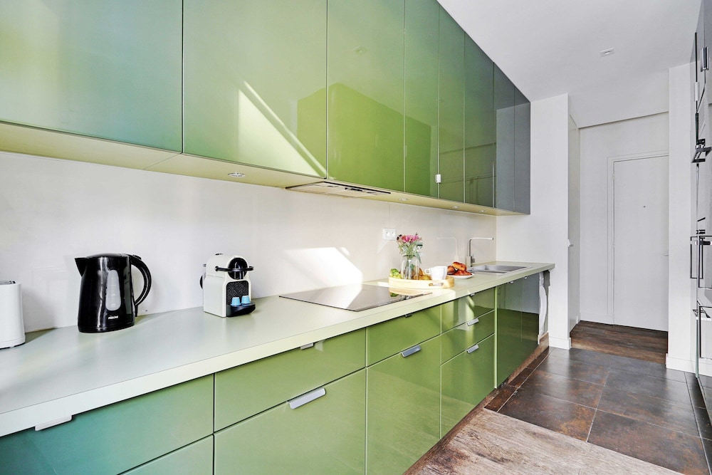 Apartment photo 3
