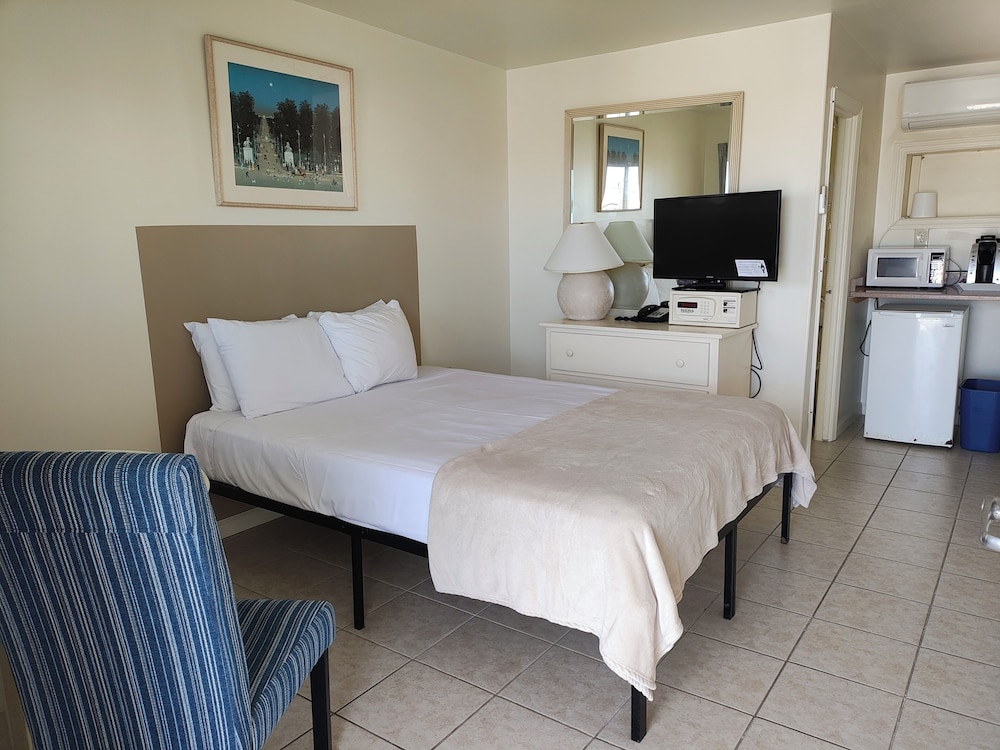 Standard Room (Type 1) photo 2