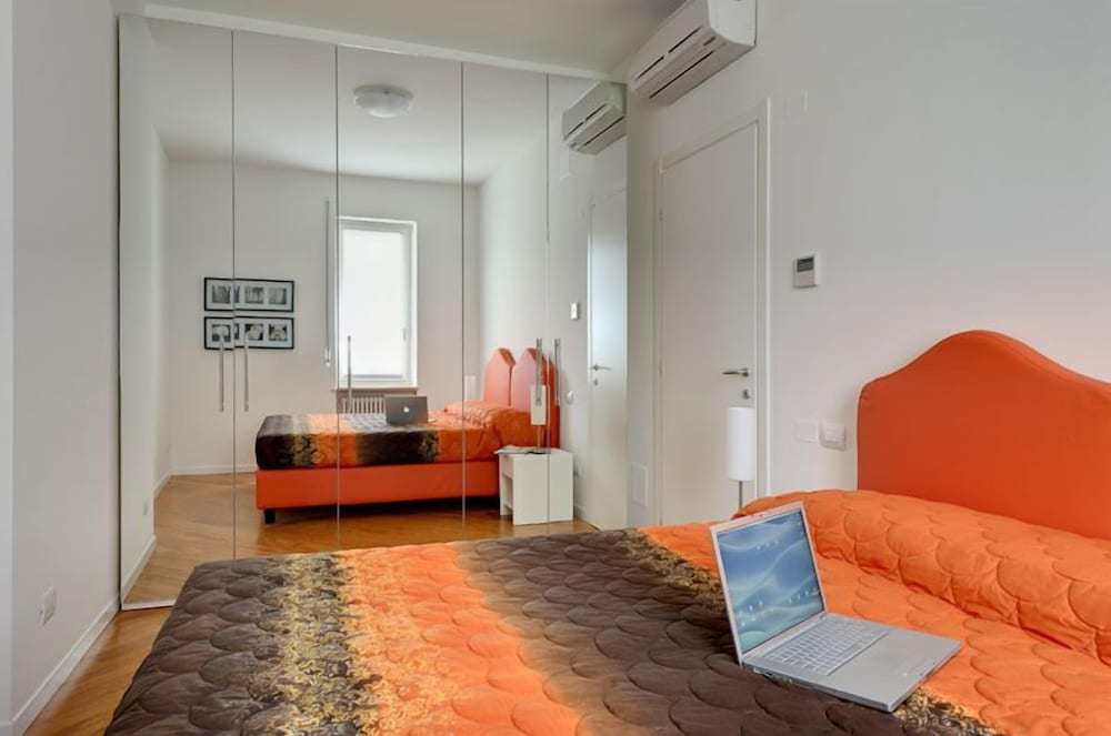 Classic Apartment, Balcony