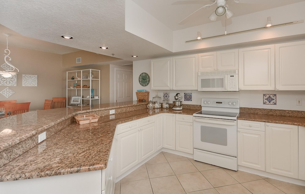 Spacious Corner Unit at Ocean Walk Condo - Close to Amenities - OW6-507, Foto 65