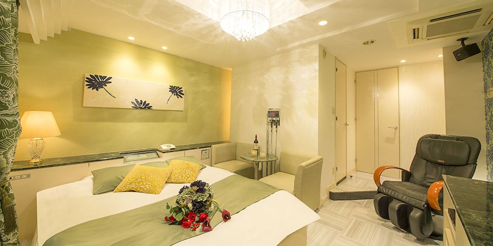 Economy Double Room - Photo 5