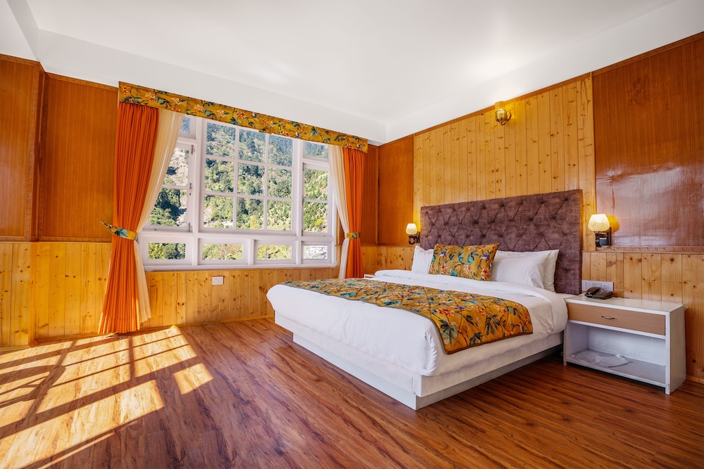 Deluxe Room - Photo 4
