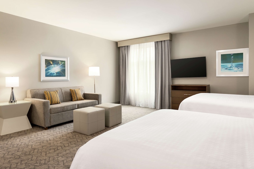 Studio, 2 Queen Beds, Accessible (Mobility & Hearing, Roll-in Shower) - Photo 3