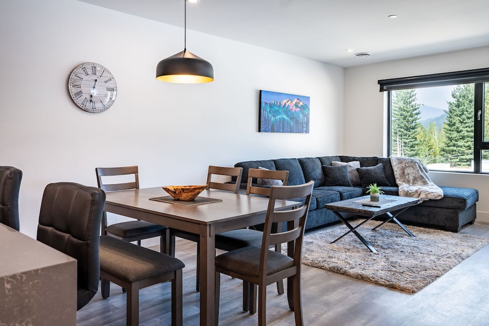 Condo photo 1