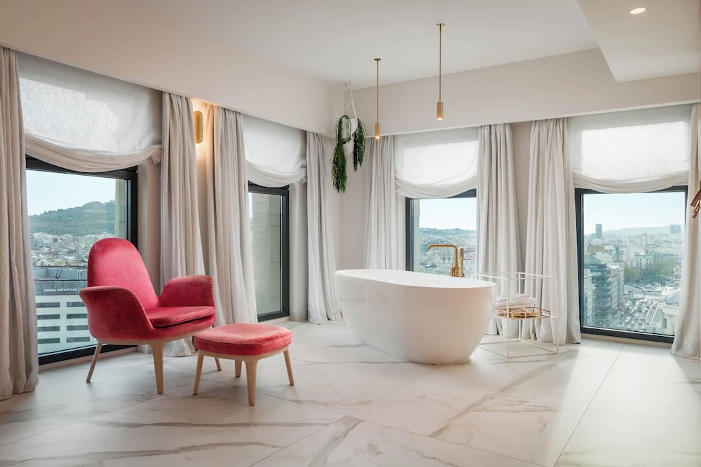 Suite (Tower) photo 2