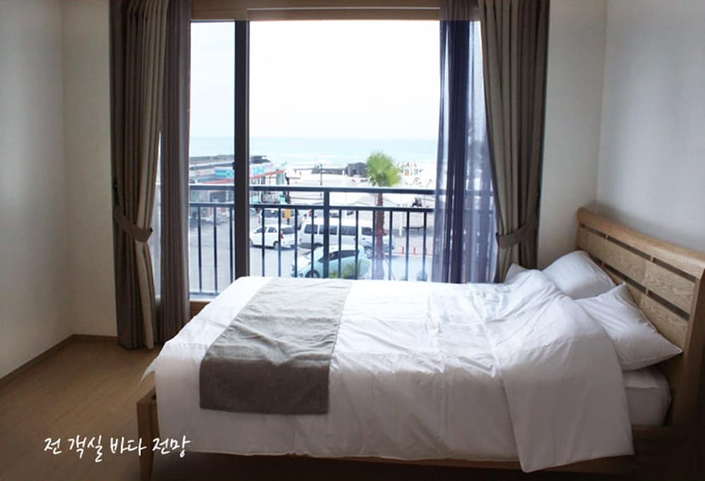Suite Room (One room, will be assigned randomly) photo 3
