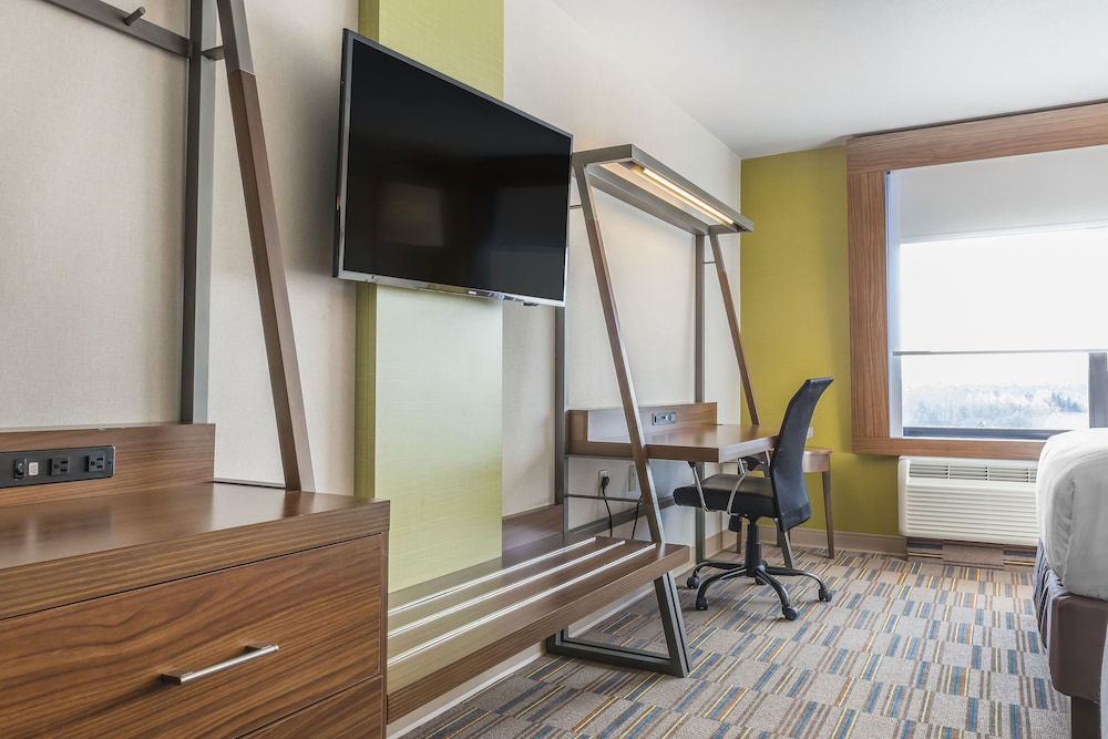Standard Room, 2 Queen Beds, Accessible (Communications)