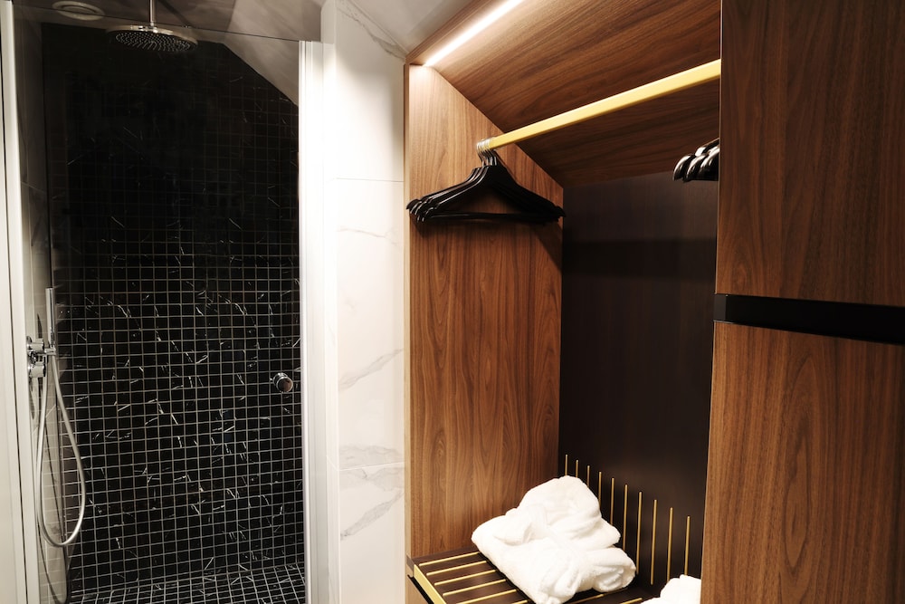 Superior Suite photo 3