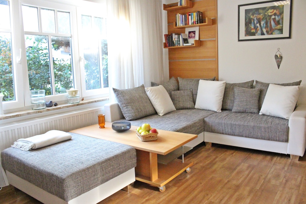 Apartment (6 - incl. 40€ cleaning fee) photo 1