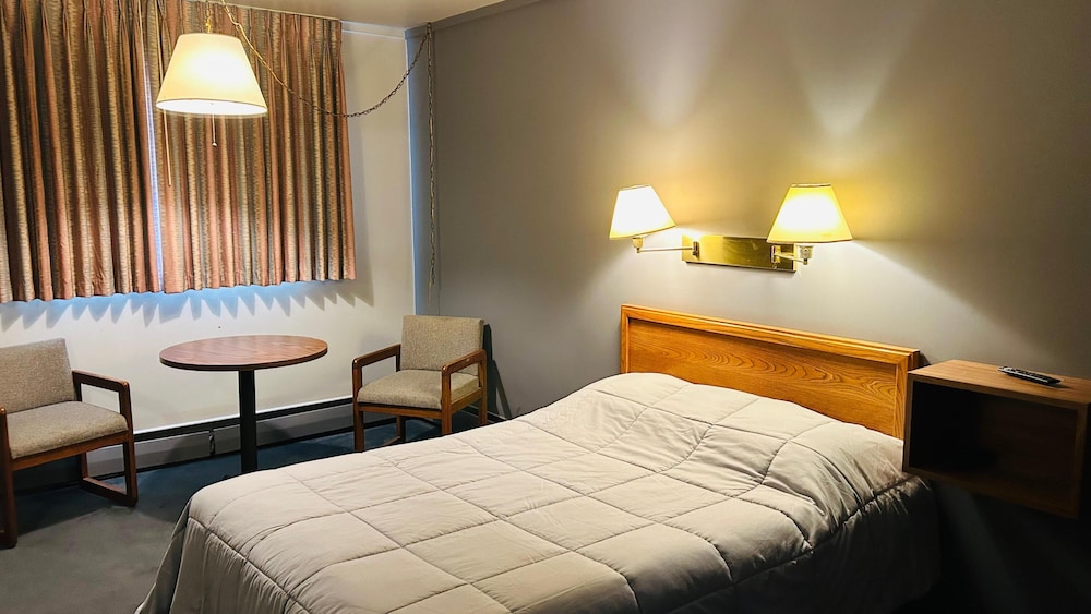 Room, 1 Queen Bed, Non Smoking photo 2