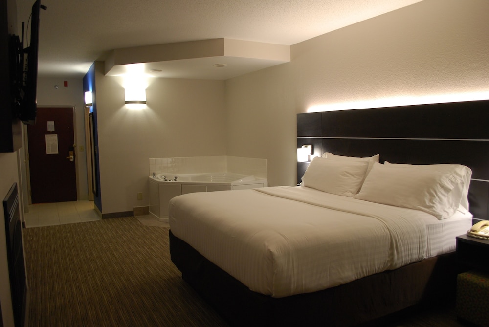 Standard Room, 1 King Bed - Photo 2